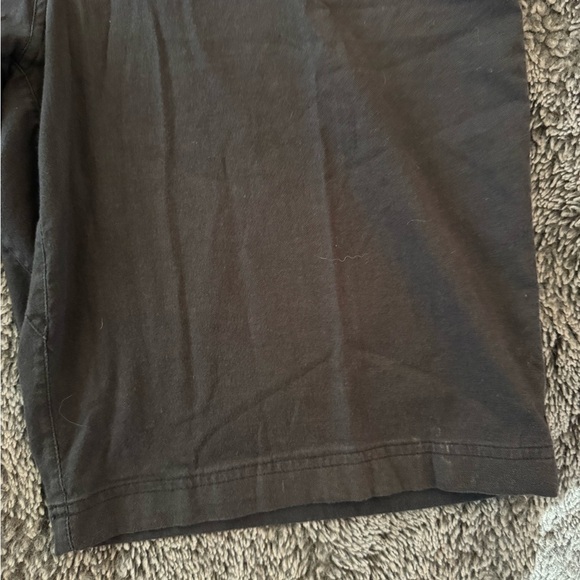 LULULEMON Men’s Shorts - Picture 14 of 16